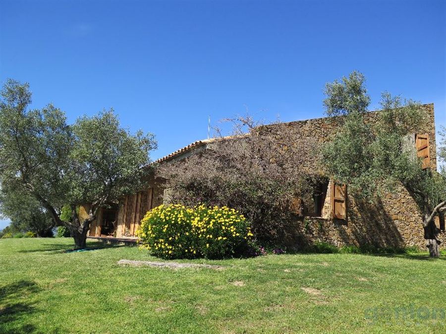 MAISON À PALAU SAVERDERA, ALT EMPORDÀ. SPLENDIDE, AVEC VUES SUR LA BAIE DE ROSES