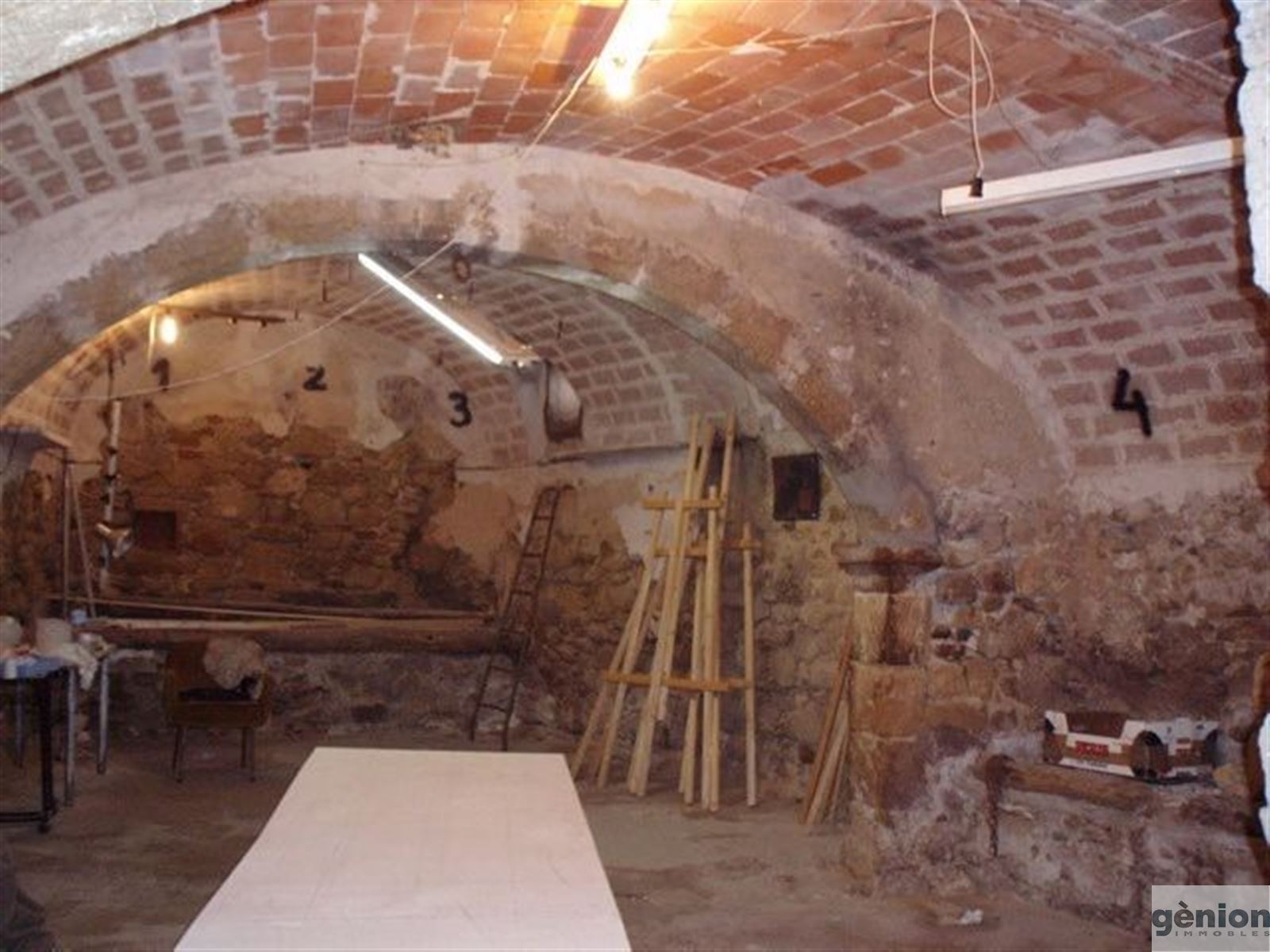 CASA EN VILADEMULS, PLA DE L’ESTANY. AL LADO DEL EMPORDÀ I EL GIRONÈS