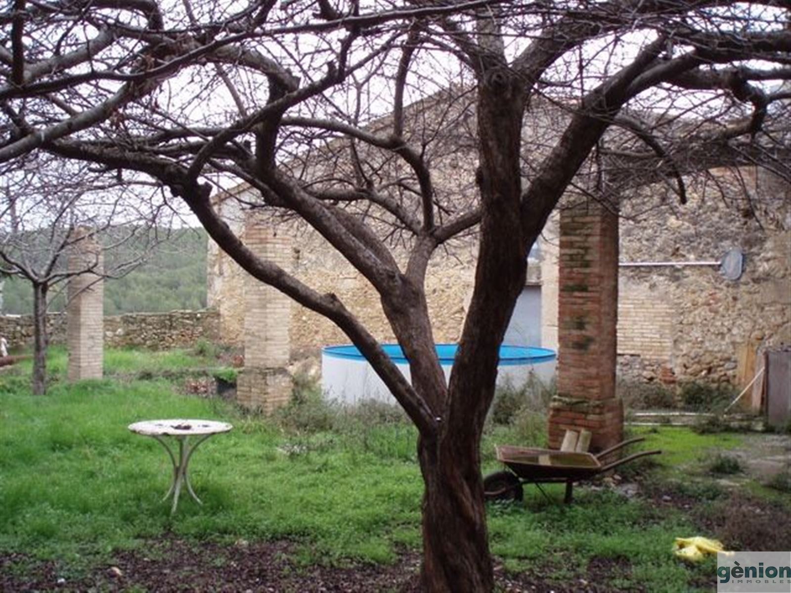 CASA A VILADEMULS, PLA DE L’ESTANY. TOCANT A L’EMPORDÀ I EL GIRONÈS