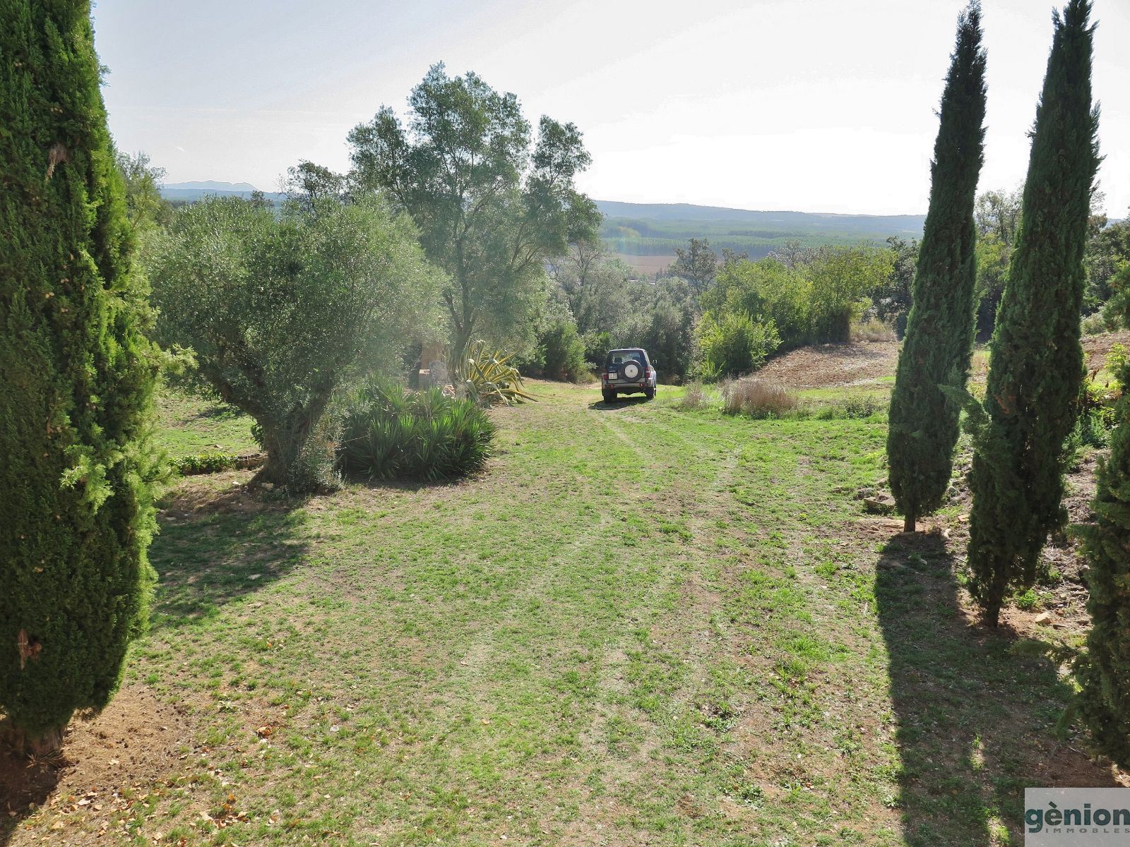 AUTHENTIC TRADITIONAL CATALAN FARMHOUSE: 600M² BUILT AREA AND 16 Ha OF GROUNDS, WITH VIEWS OVER THE EMPORDÀ PLAIN