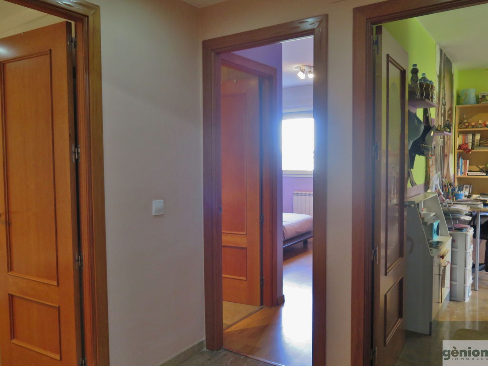 FOUR-BEDROOM CORNER APARTMENT IN PALAU, GIRONA. LIVING AREA OF 133.82 m² AND PARKING SPACE