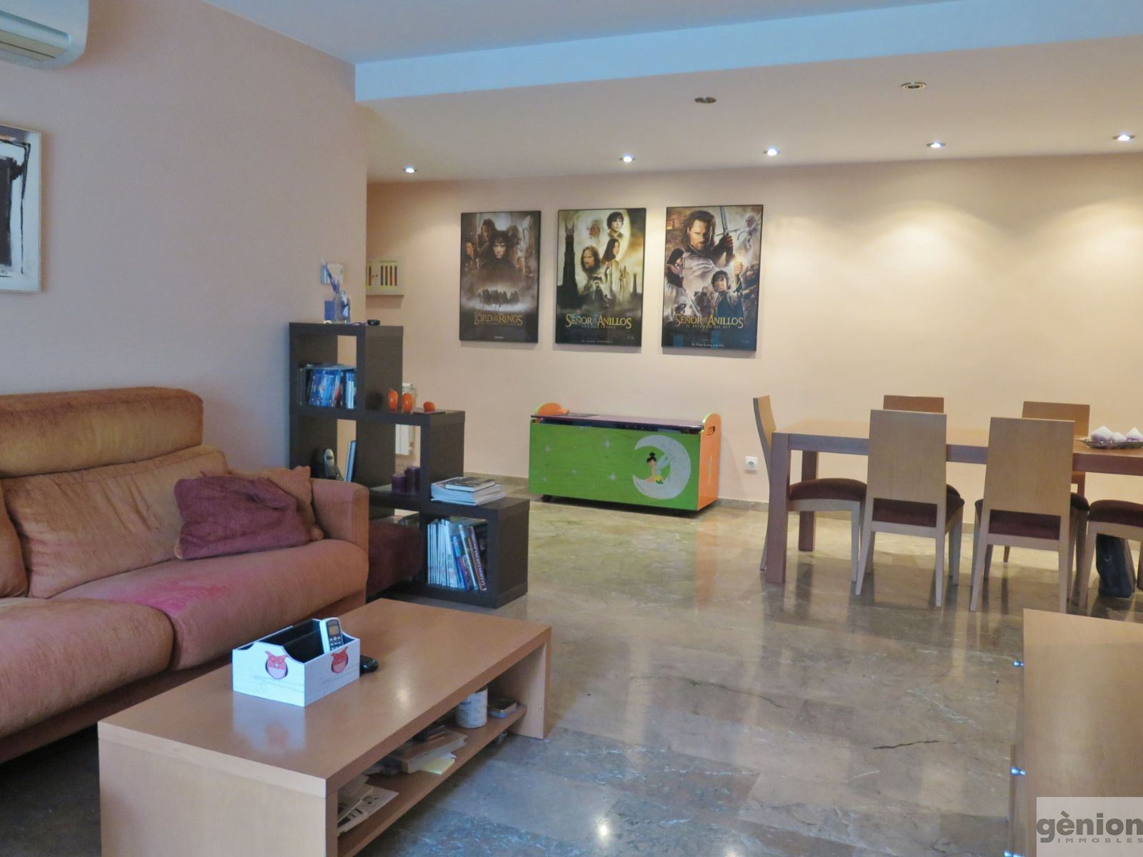 FOUR-BEDROOM CORNER APARTMENT IN PALAU, GIRONA. LIVING AREA OF 133.82 m² AND PARKING SPACE